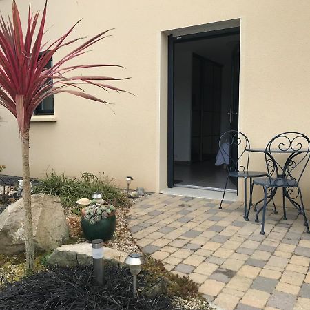 Les Sables Bed and Breakfast Santec Buitenkant foto