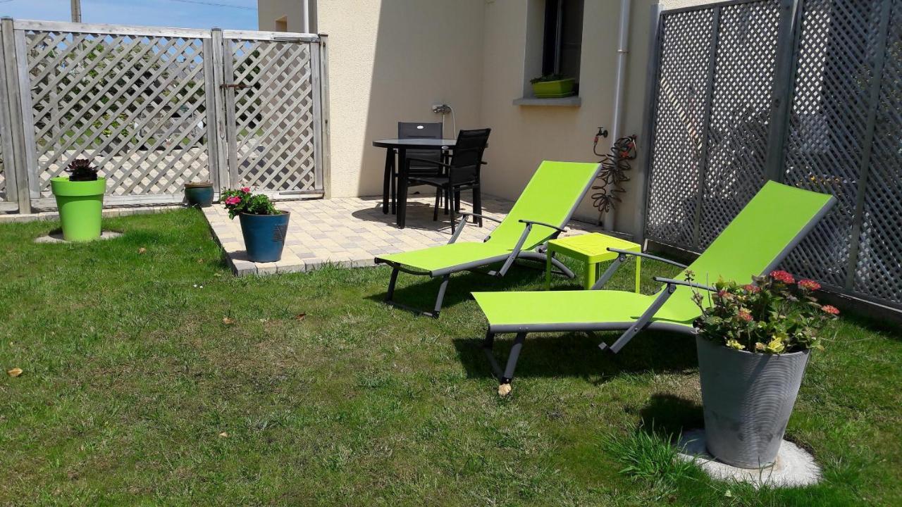 Les Sables Bed and Breakfast Santec Buitenkant foto